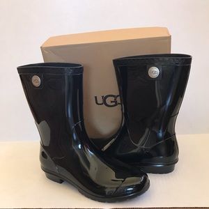 UGG "Sienna" Rain boots Black Mid calf New in box